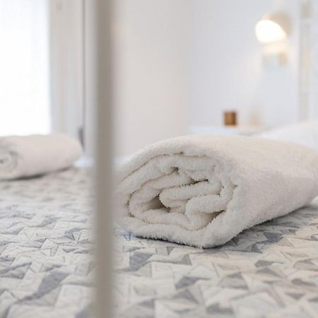 بيلاريا-إيجيا مارينا Room And Breakfast Da Laura المظهر الخارجي الصورة